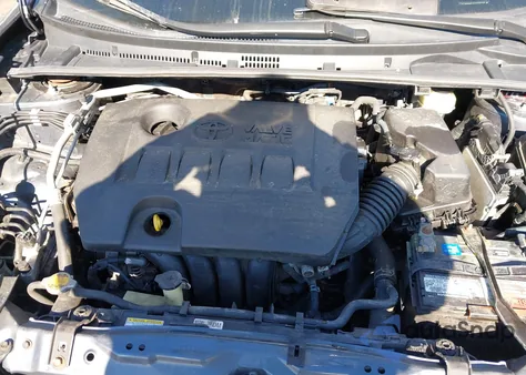 2015 Toyota Corolla Le Eco из США, поврежденный, VIN 2T1BPRHE4FC328318